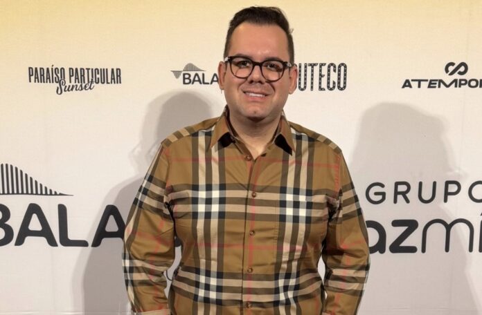 Rafael Kinock consolida atuação nacional e se destaca entre os principais empresários do entretenimento brasileiro.