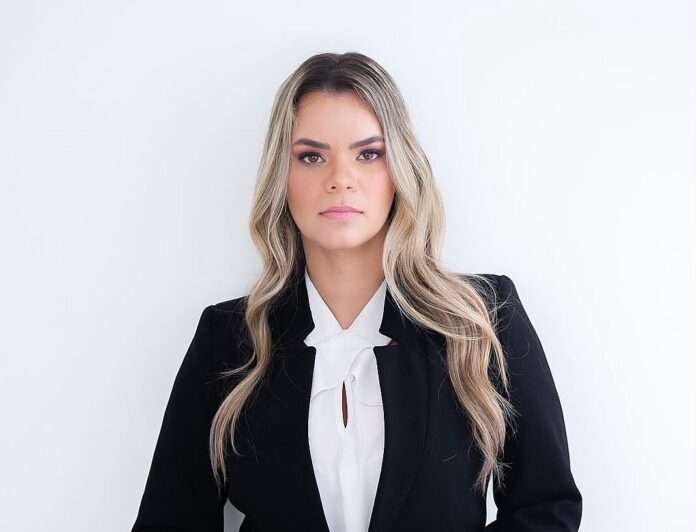 Jessyca Arieira desenvolve soluções jurídicas que conectam negócios, investidores e mercados globais com foco em governança, compliance e crescimento sustentável.